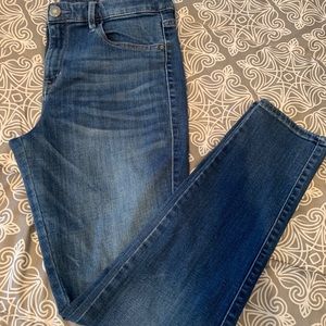 a.n.a. New approach jegging 💕